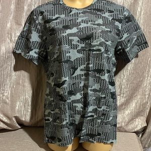 Sun Stone Men's Tee T-shirt Black NWT L Pullover Stretchy Short Sleeve Cotton